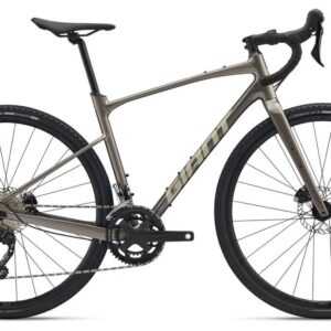 Giant Revolt 1 V2 - 28 Zoll - Diamant - 2025